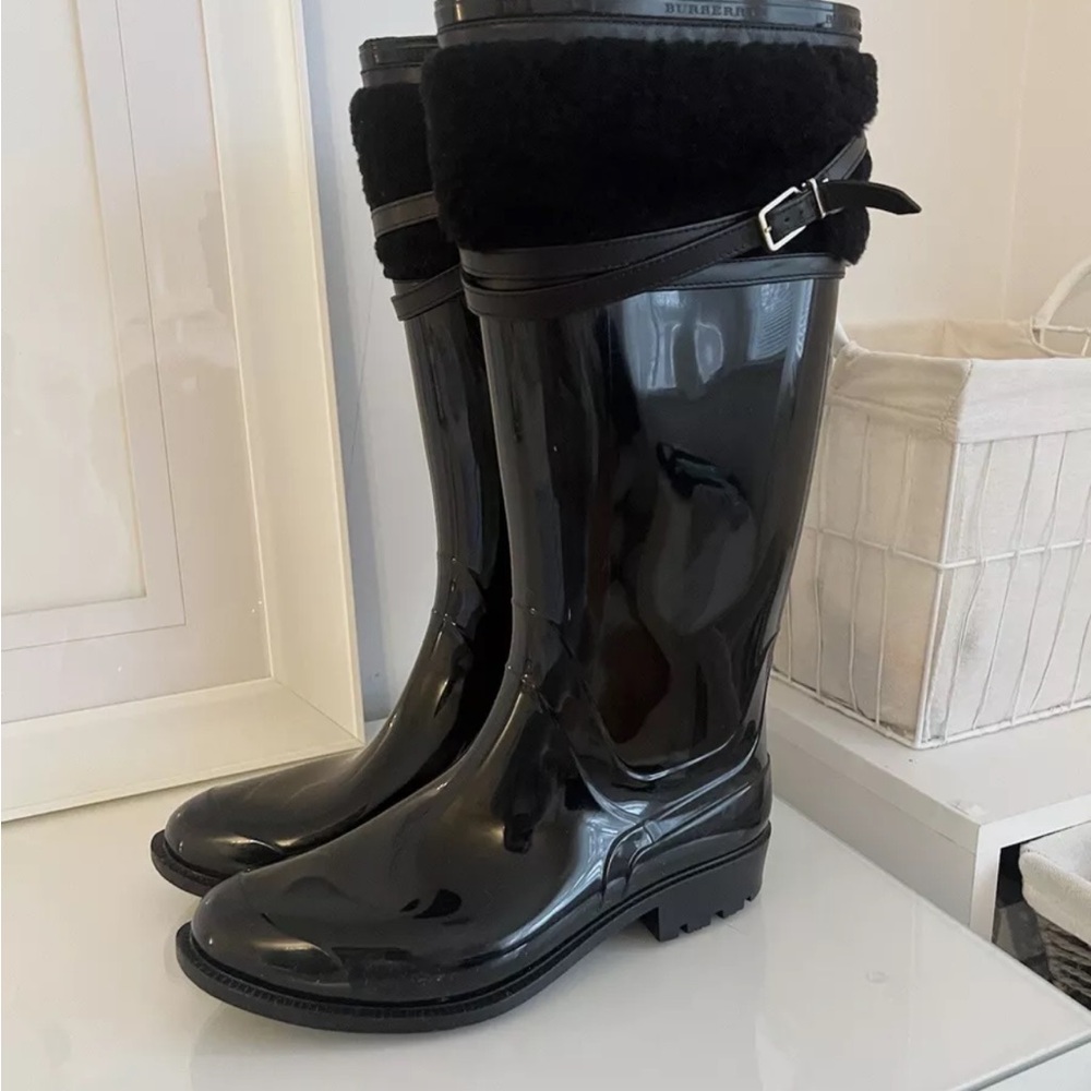 Sold Burberry shearling rain boots - size 8